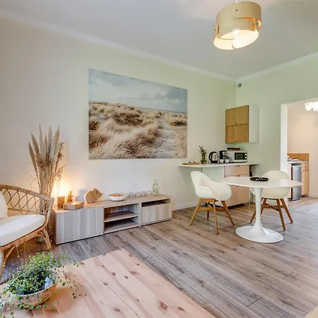 Appartamento Gorgeous Apartment In Domyslow