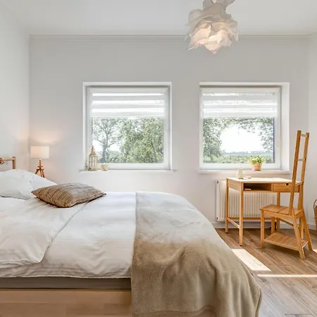 Appartamento Gorgeous Apartment In Domyslow *